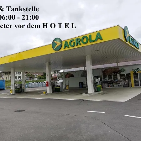 Hotel Hotel16 By Messe & Stadion Suisse In Minuten & Late Check-in Schupfen