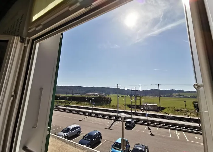 Hotel16 By Messe & Stadion Suisse In Minuten & Late Check-in Otel