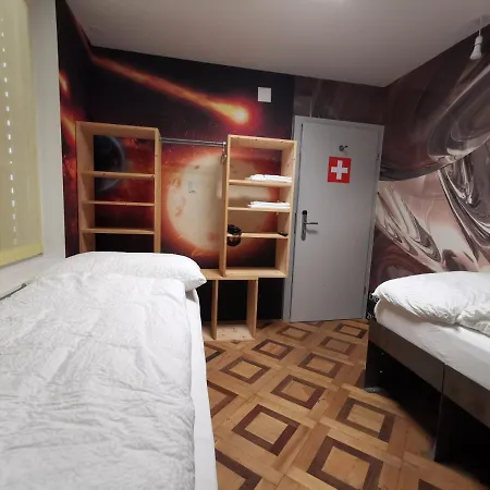 Hotel16 By Messe & Stadion Suisse In Minuten & Late Check-in Hotel *