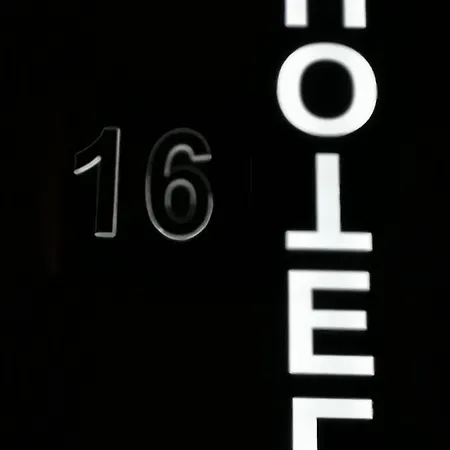 Hotel16 By Messe & Stadion Suisse In Minuten & Late Check-in * Schüpfen