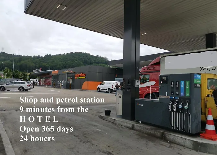 Hotel Hotel16 By Messe & Stadion Suisse In Minuten & Late Check-in *